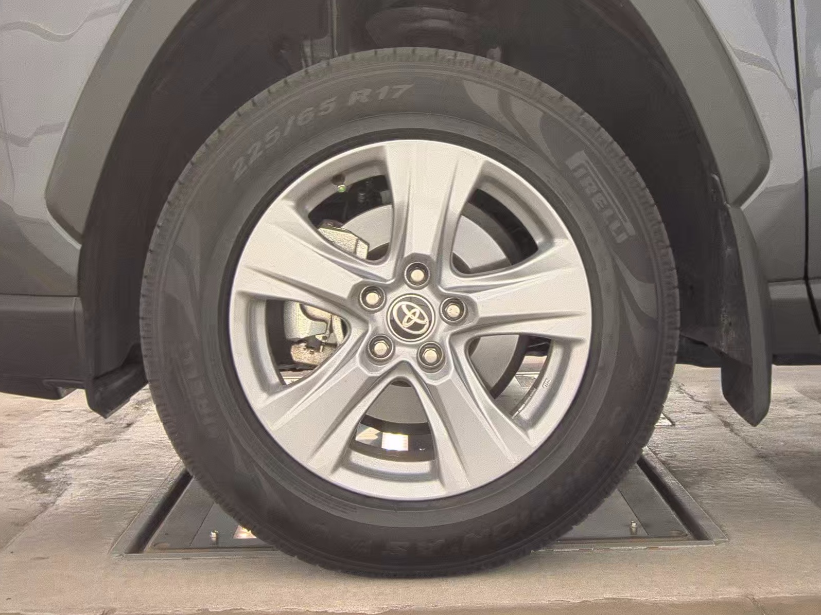 2025 Toyota RAV4 Hybrid LE AWD