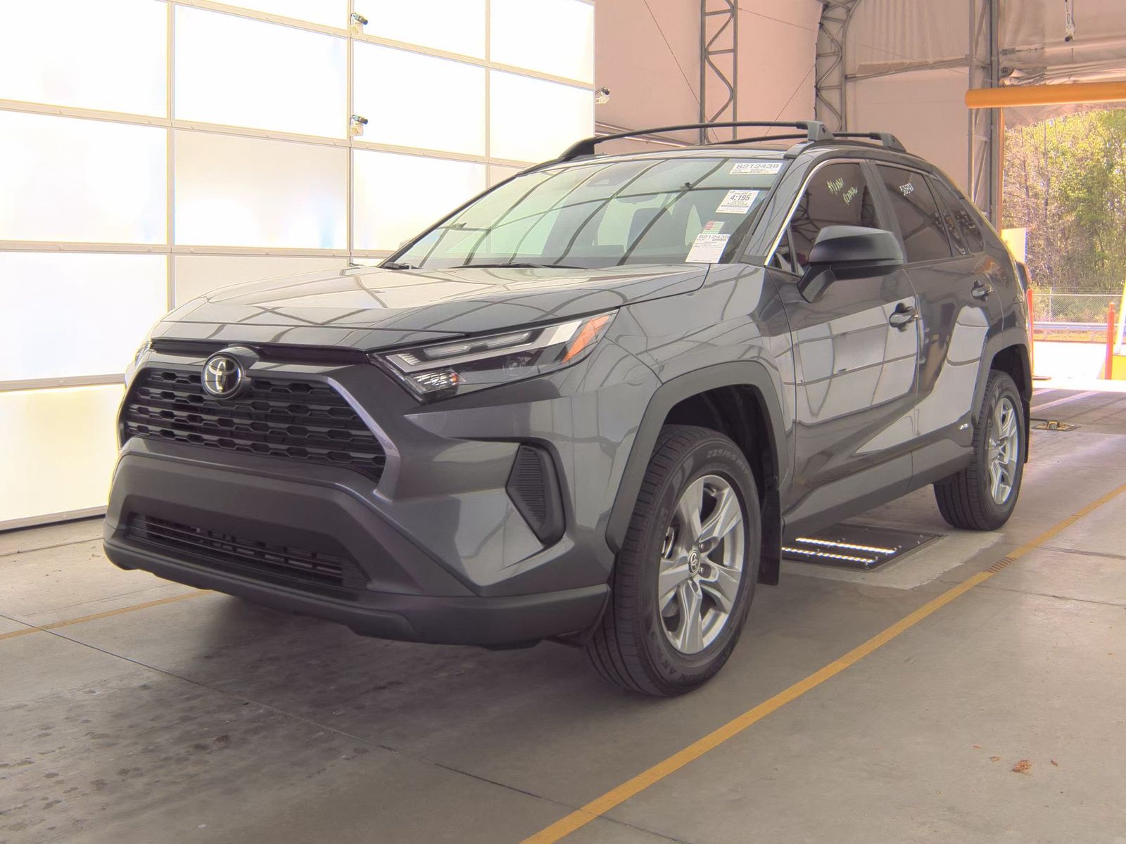 2025 Toyota RAV4 Hybrid LE AWD