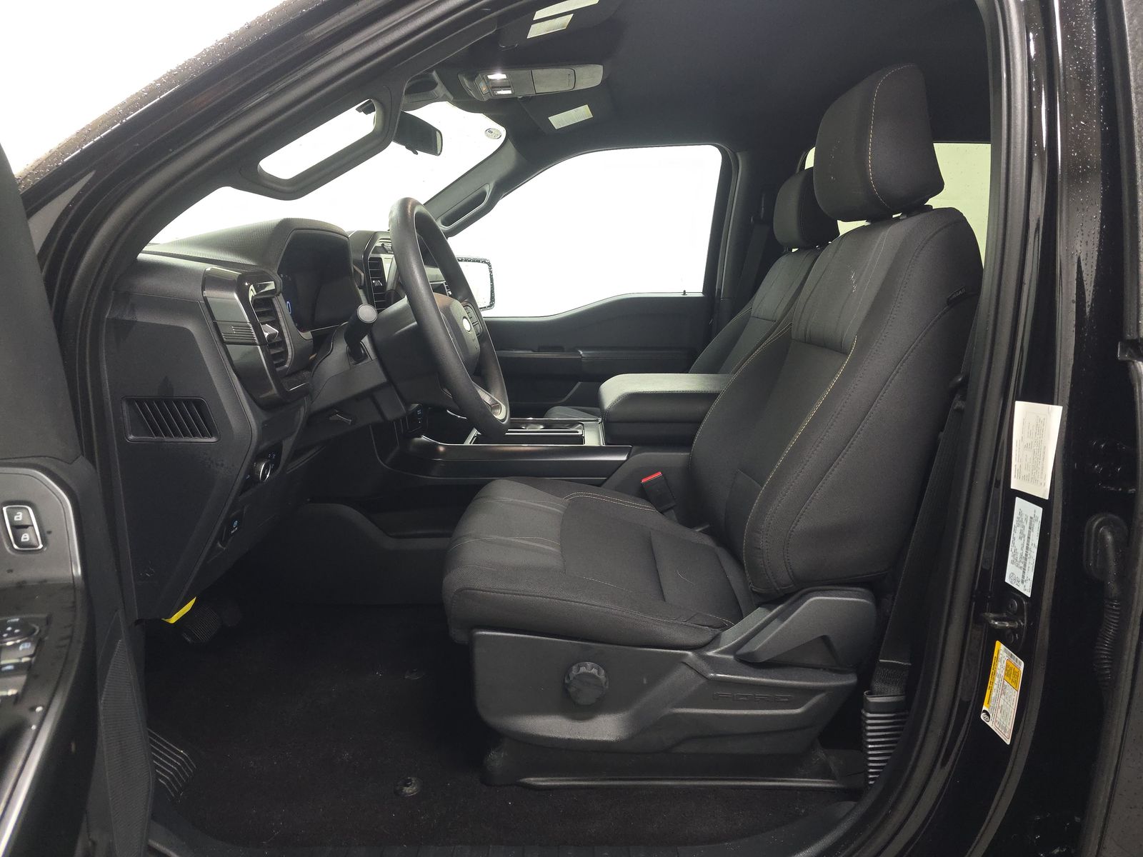 2024 Ford F-150 STX AWD