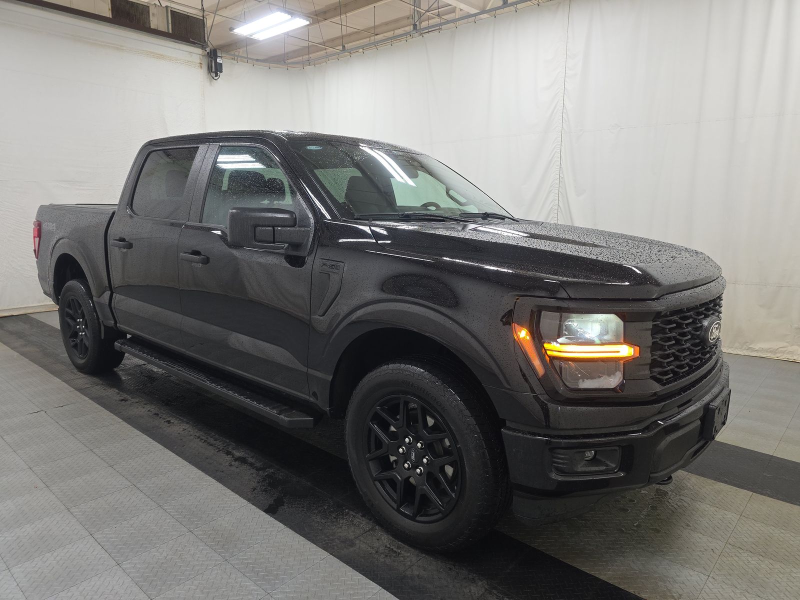 2024 Ford F-150 STX AWD
