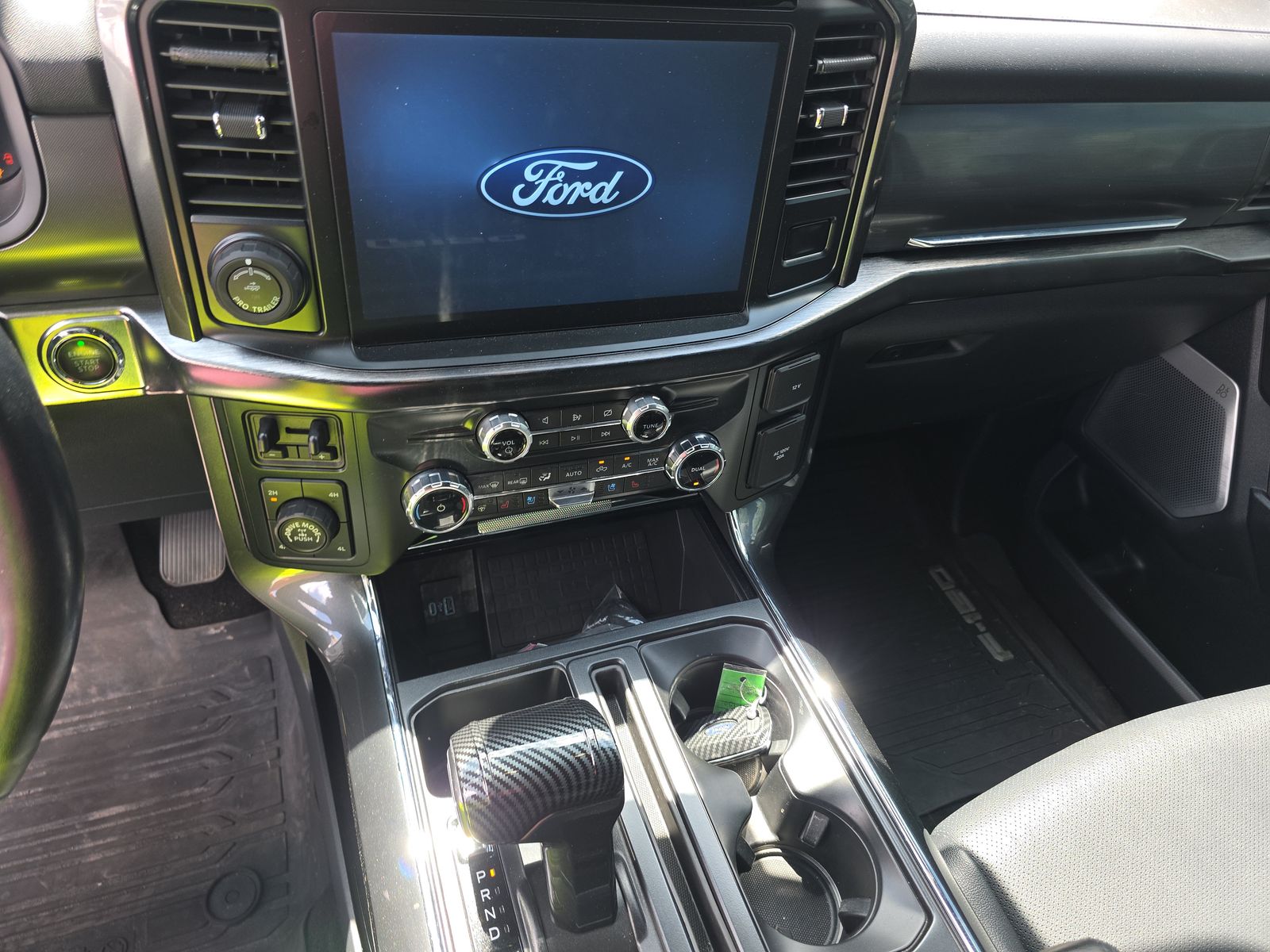 2022 Ford F-150 Lariat AWD