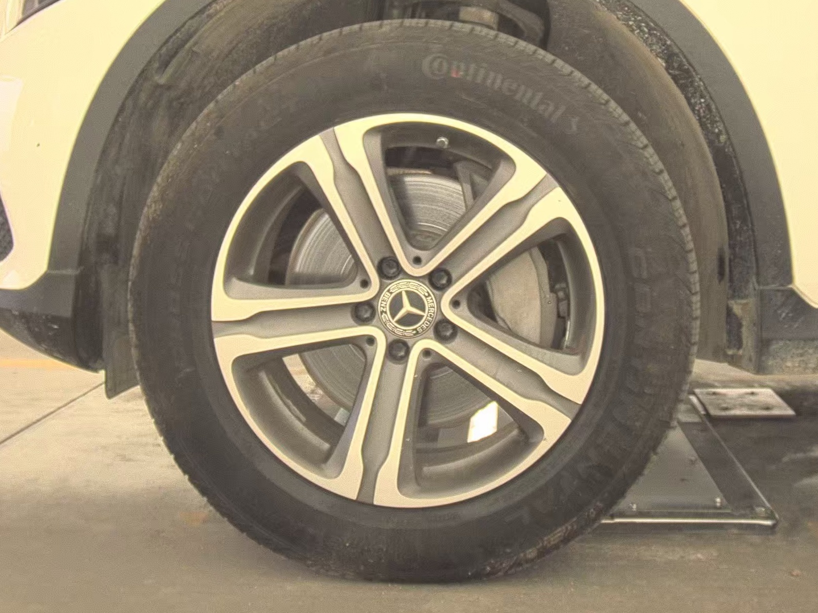 MERCEDES-BENZ GLC-CLASS - 10