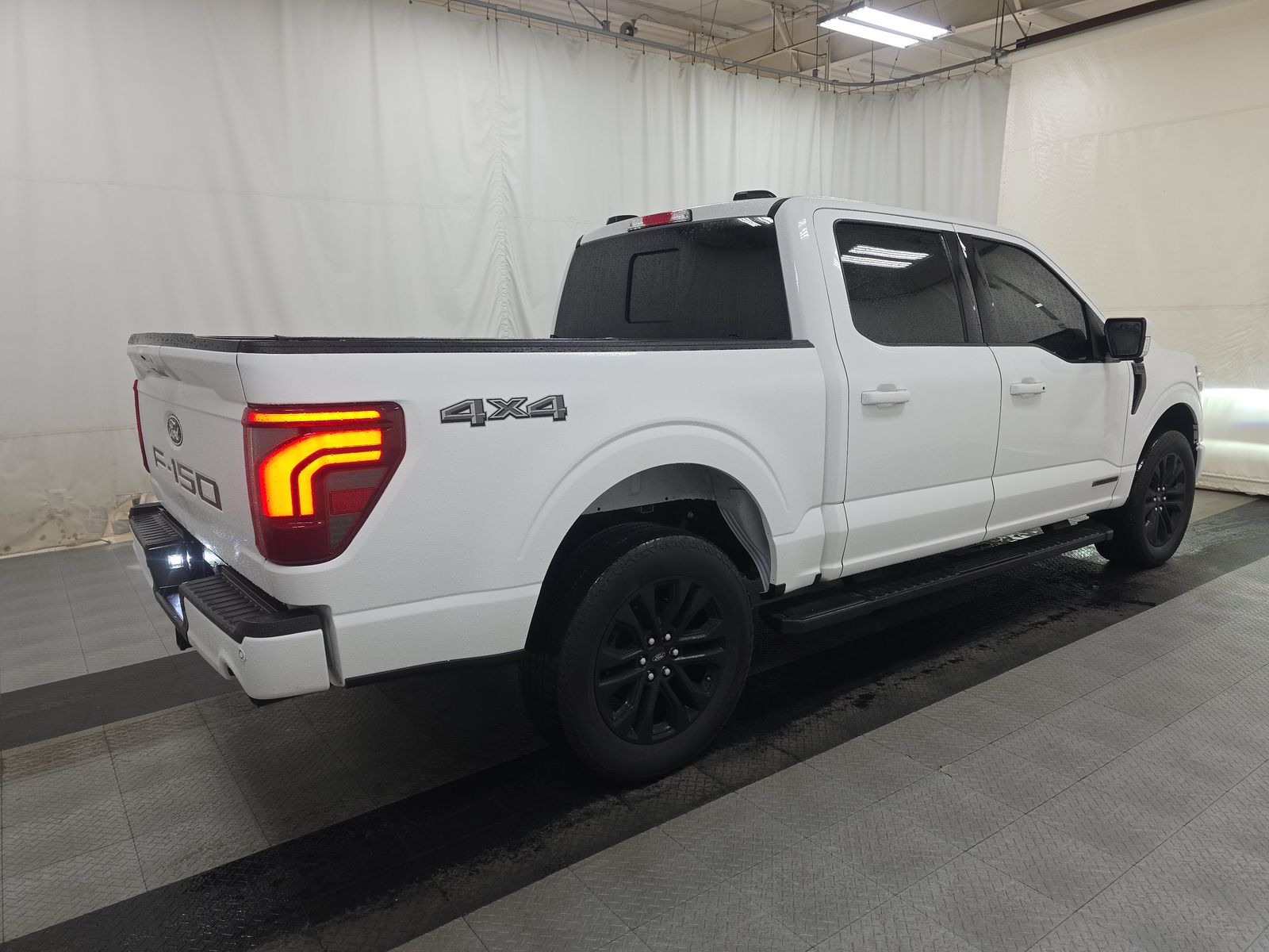 2024 Ford F-150 Hybrid Lariat AWD