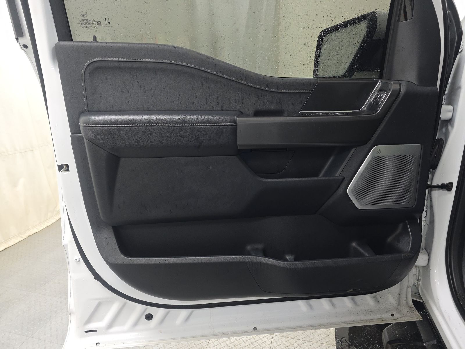 2024 Ford F-150 Hybrid Lariat AWD