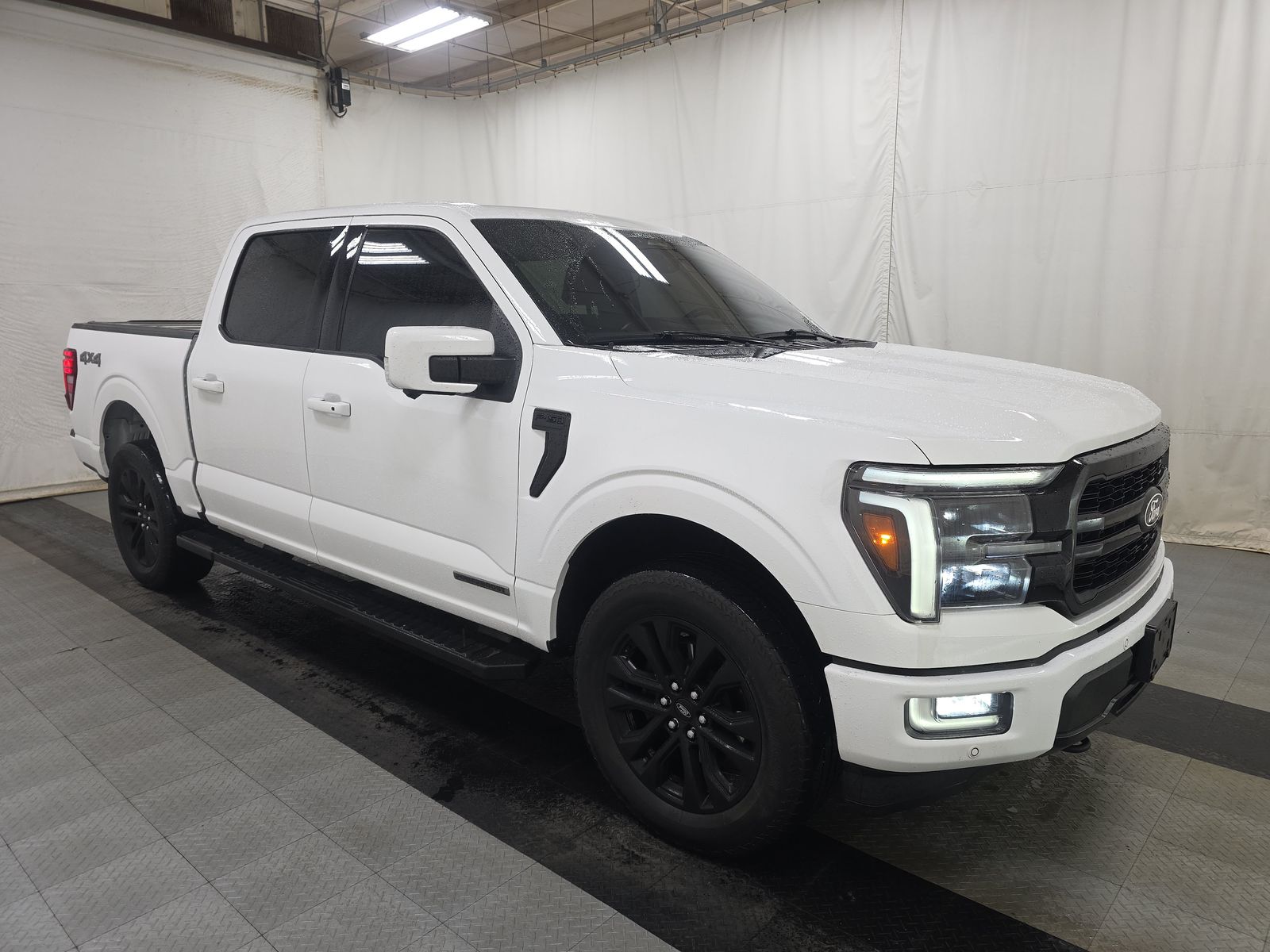 2024 Ford F-150 Hybrid Lariat AWD