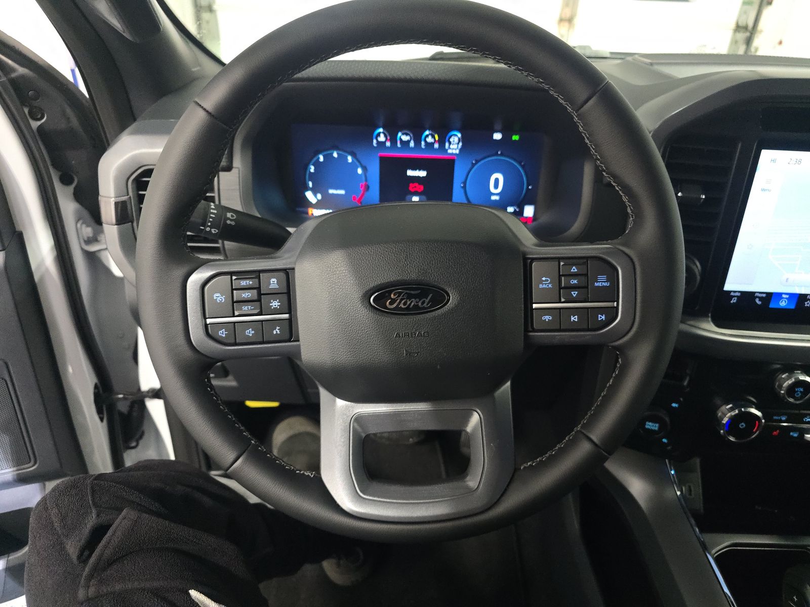 2025 Ford F-150 XLT AWD