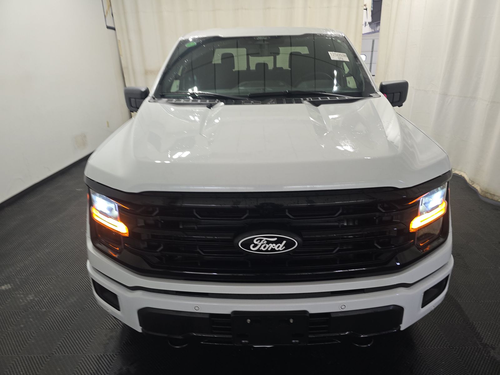 2025 Ford F-150 XLT AWD