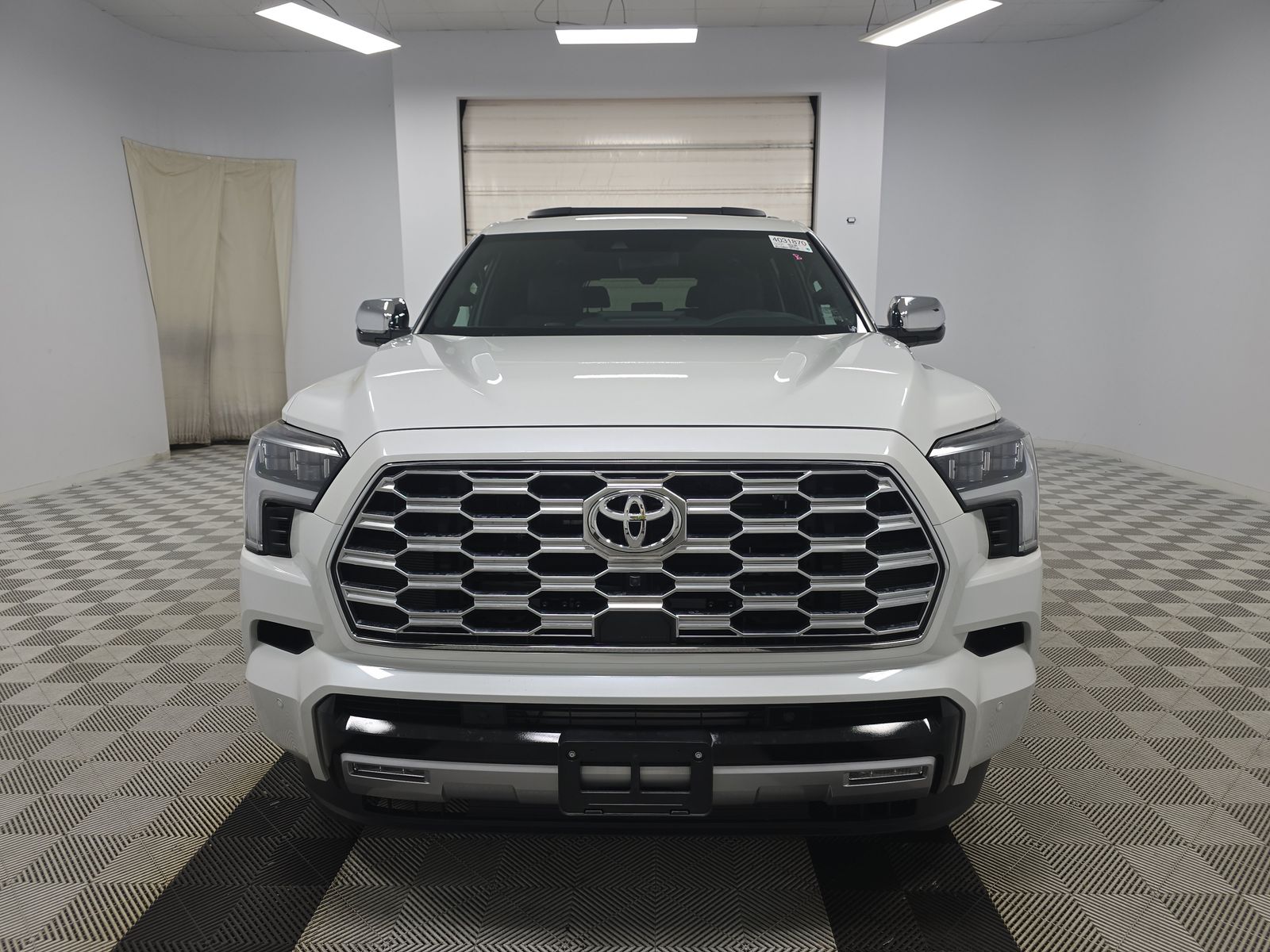 TOYOTA TUNDRA - 3