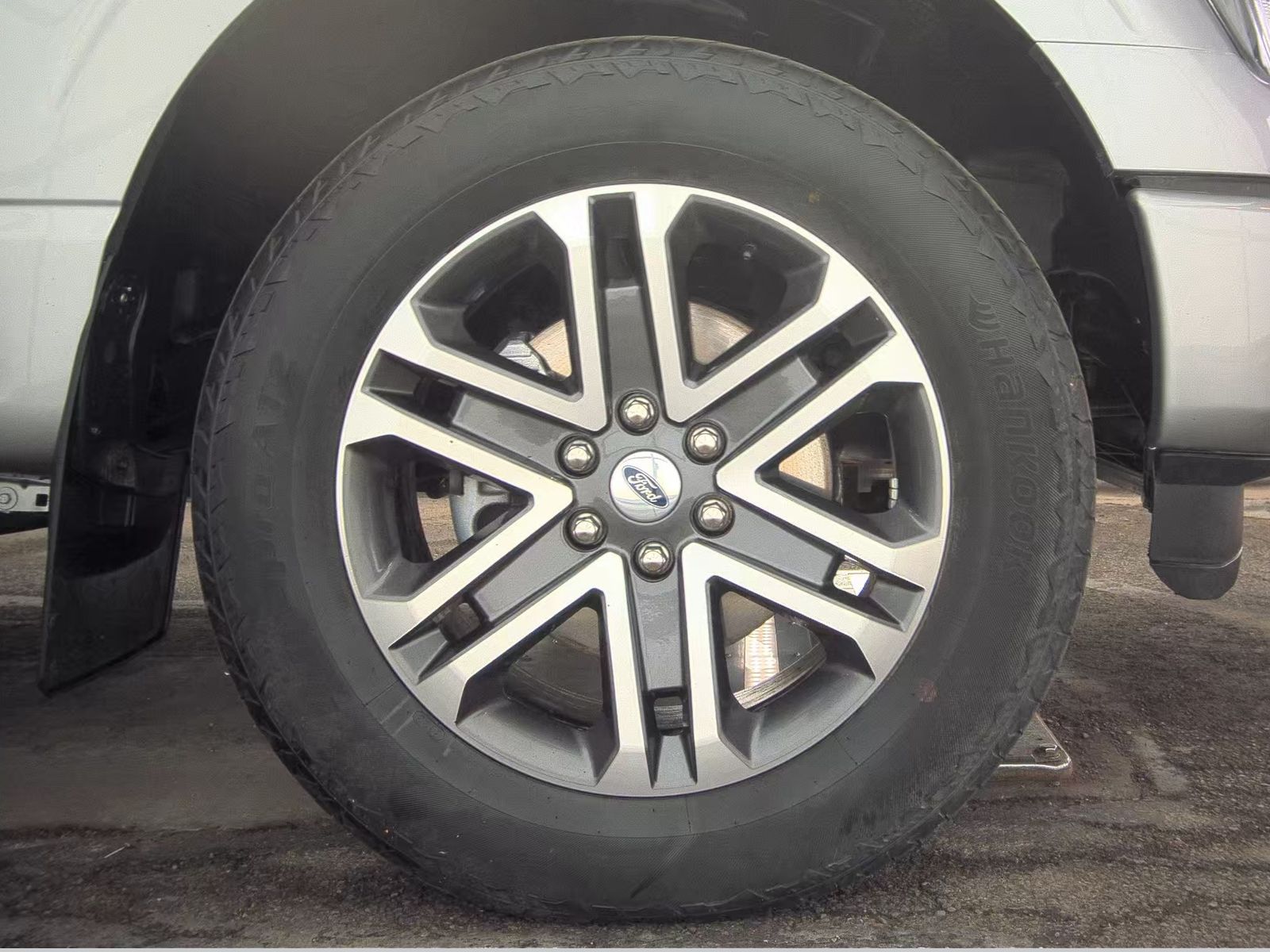 2023 Ford F-150 XL AWD