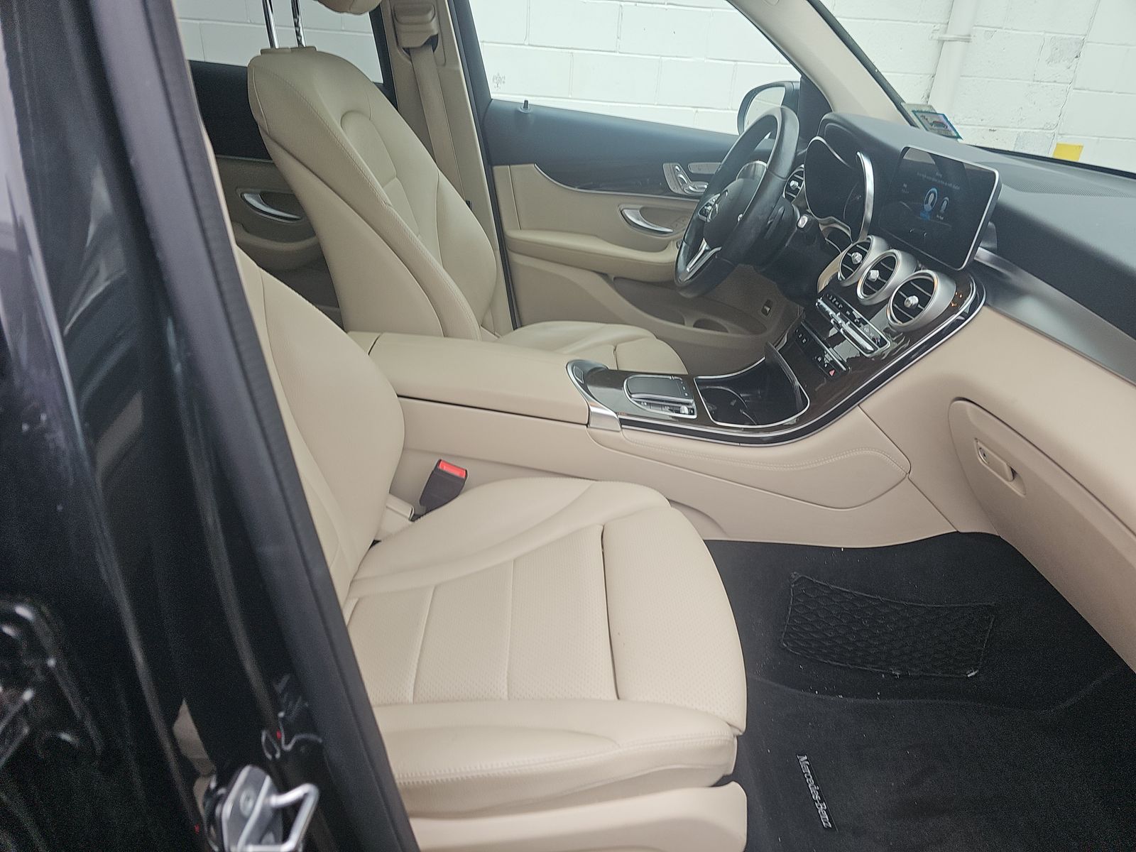 2020 Mercedes-Benz GLC GLC 300 AWD