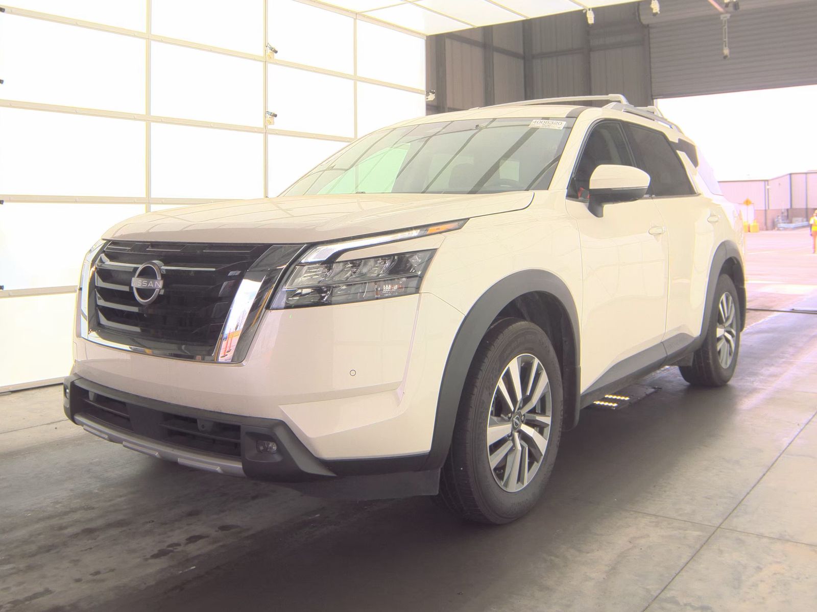 2024 Nissan Pathfinder SL FWD