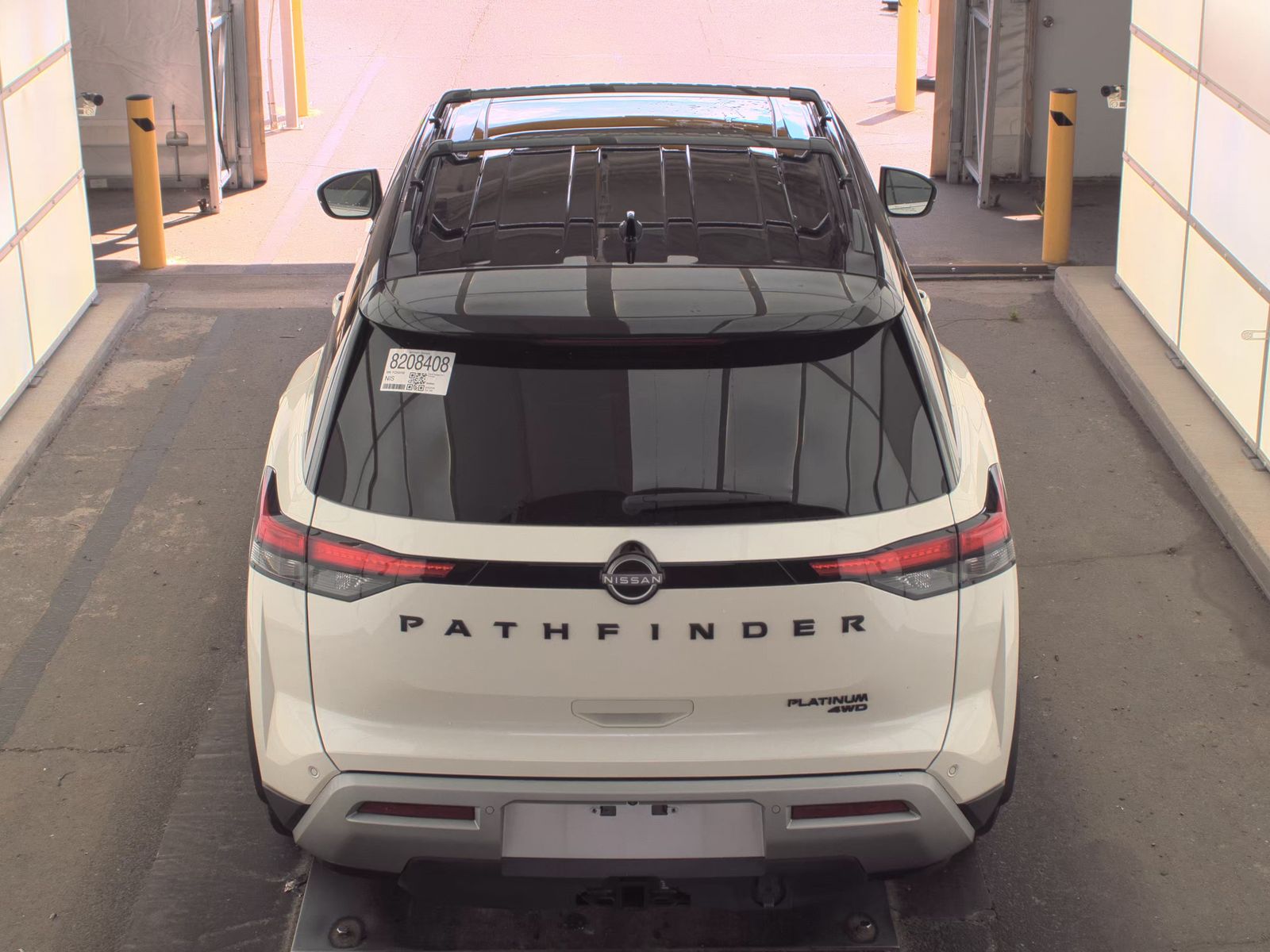 2023 Nissan Pathfinder Platinum AWD