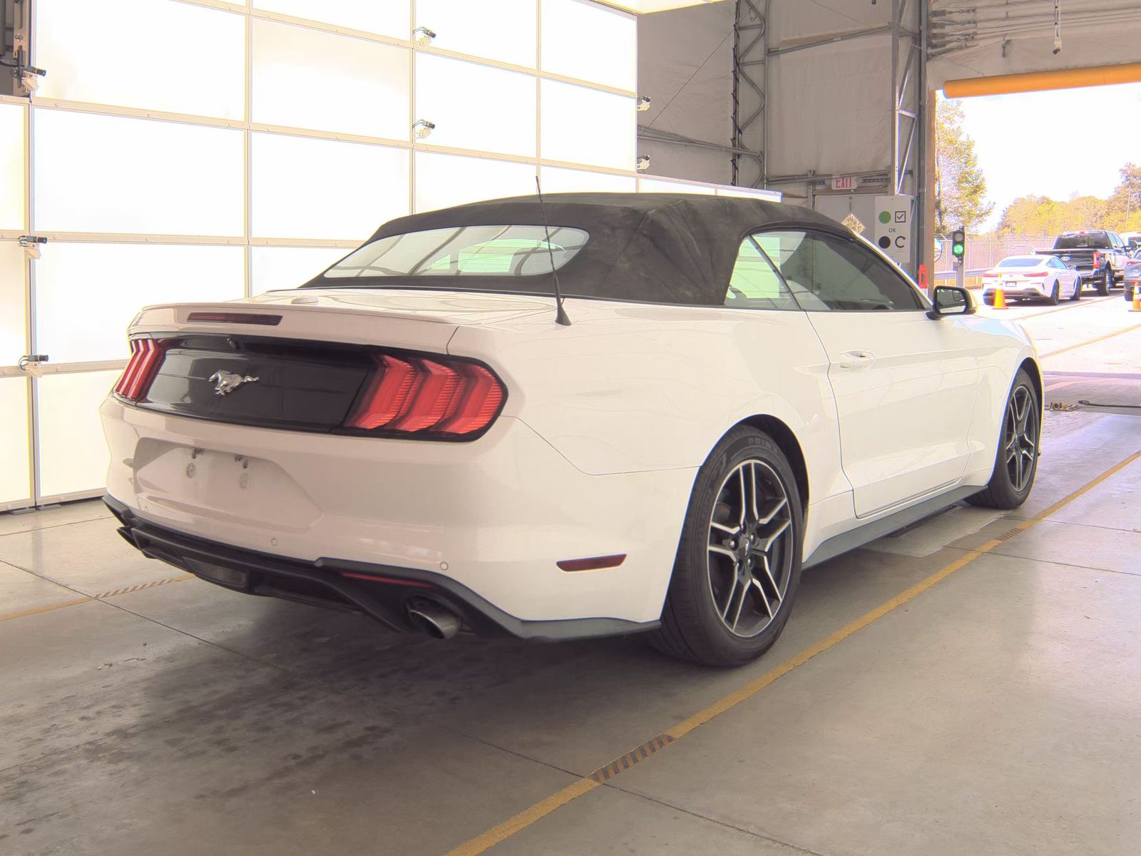 2018 Ford Mustang EcoBoost Premium RWD