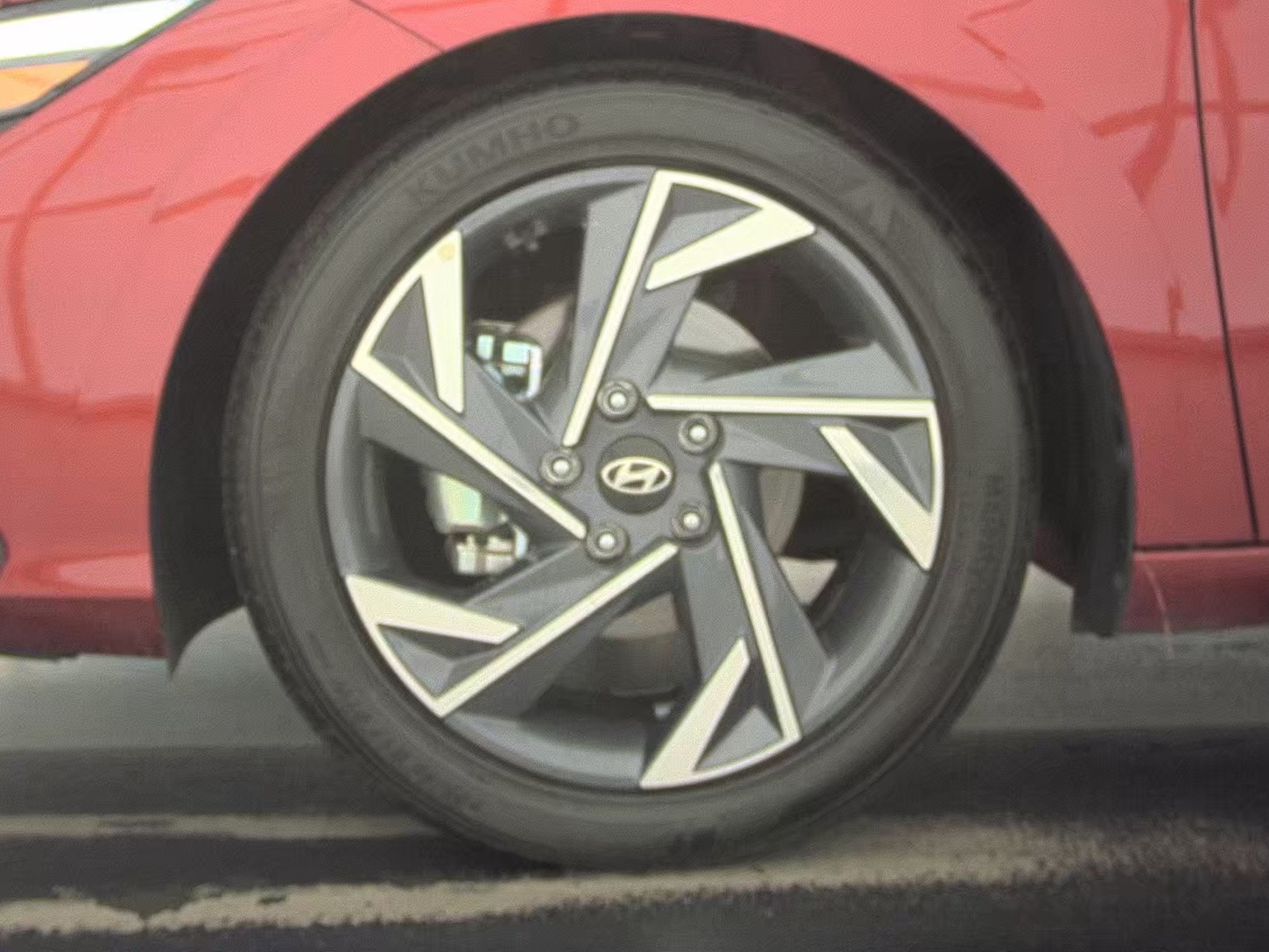 HYUNDAI SEL SPORT - 10