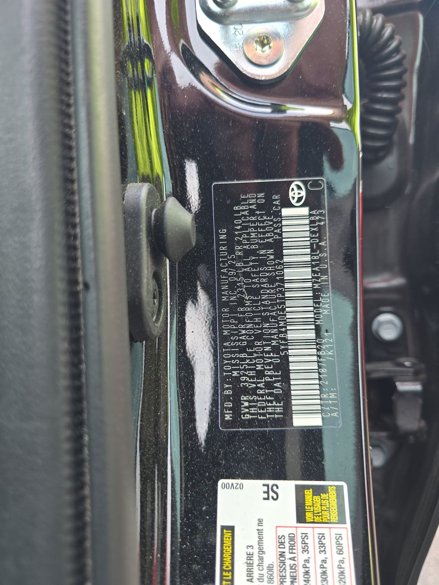 2026 Toyota Corolla LE FWD