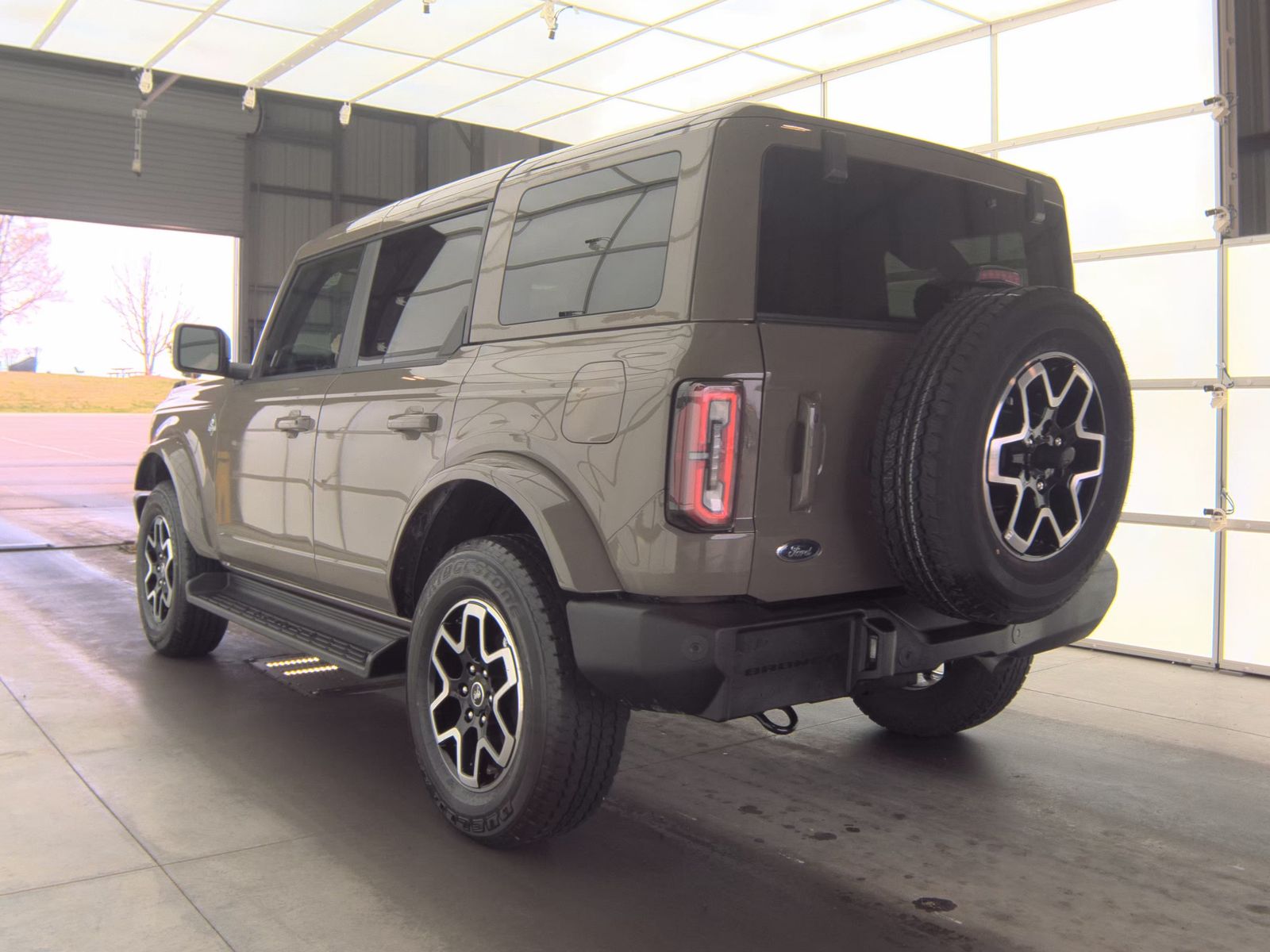 FORD BRONCO - 9