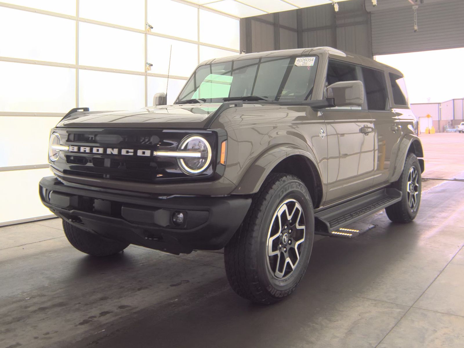 FORD BRONCO - 1