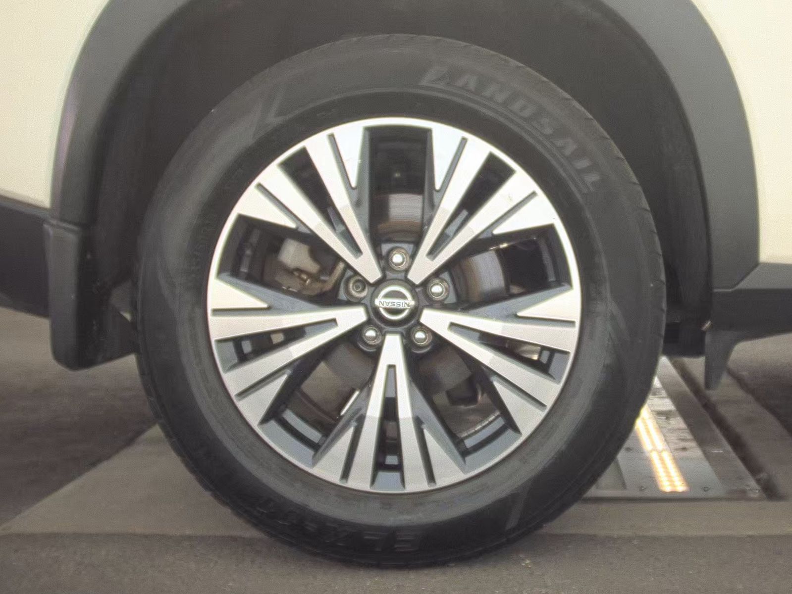 2021 Nissan Rogue SV FWD