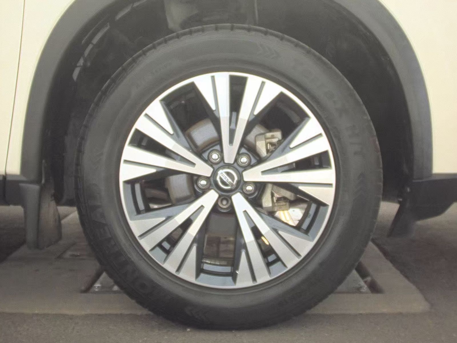 2021 Nissan Rogue SV FWD