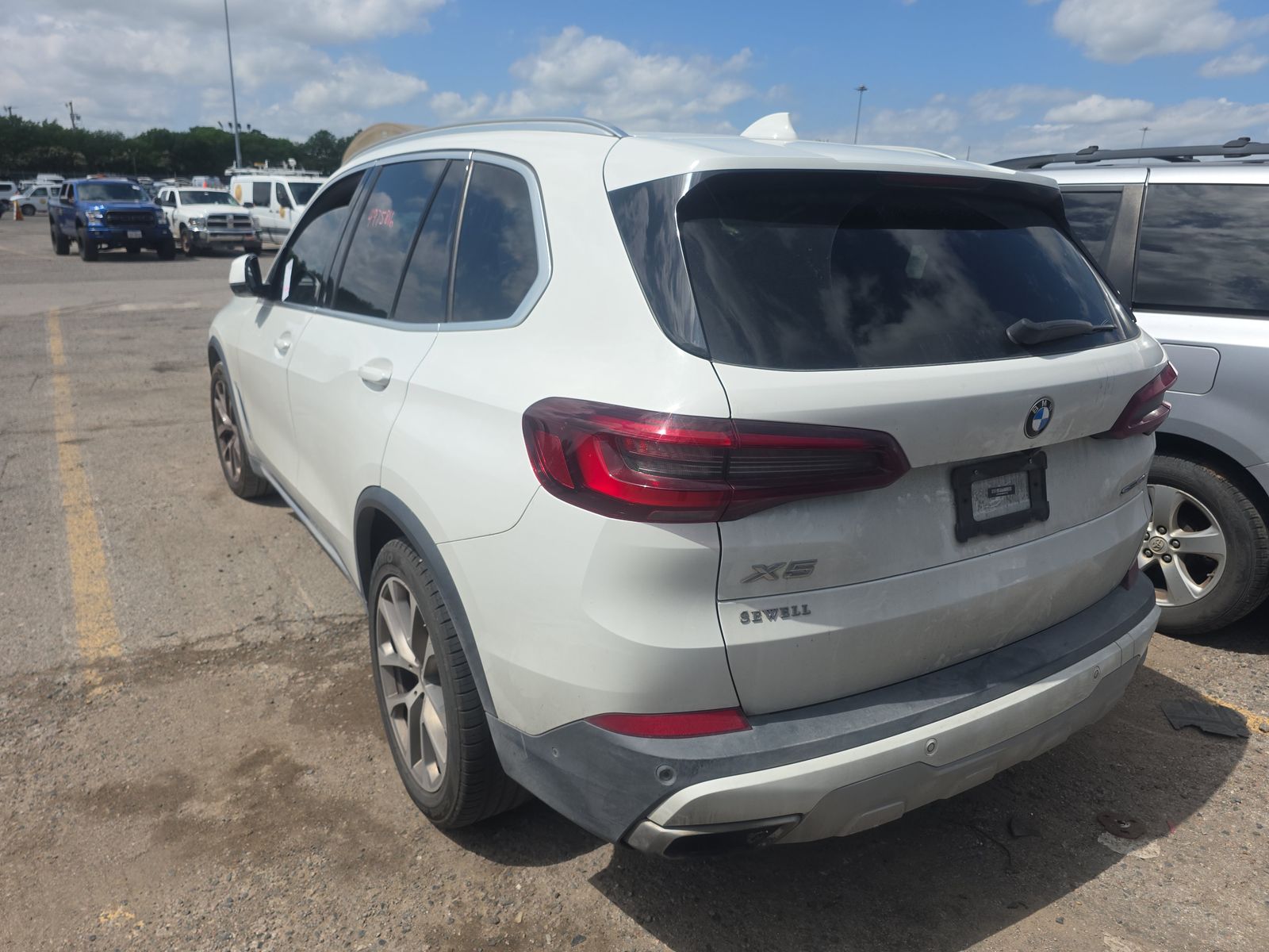 2022 BMW X5 sDrive40i RWD