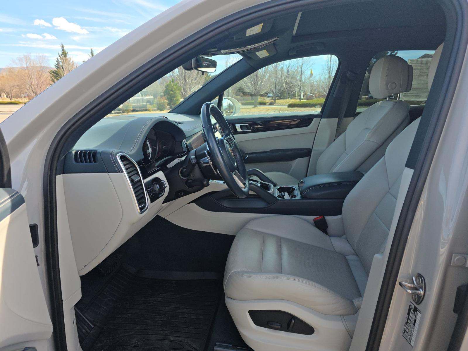 2022 Porsche Cayenne Base AWD