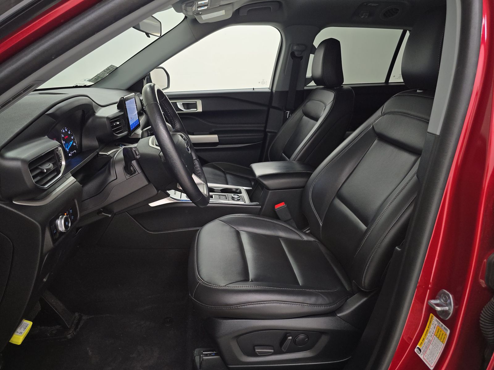 2023 Ford Explorer XLT AWD