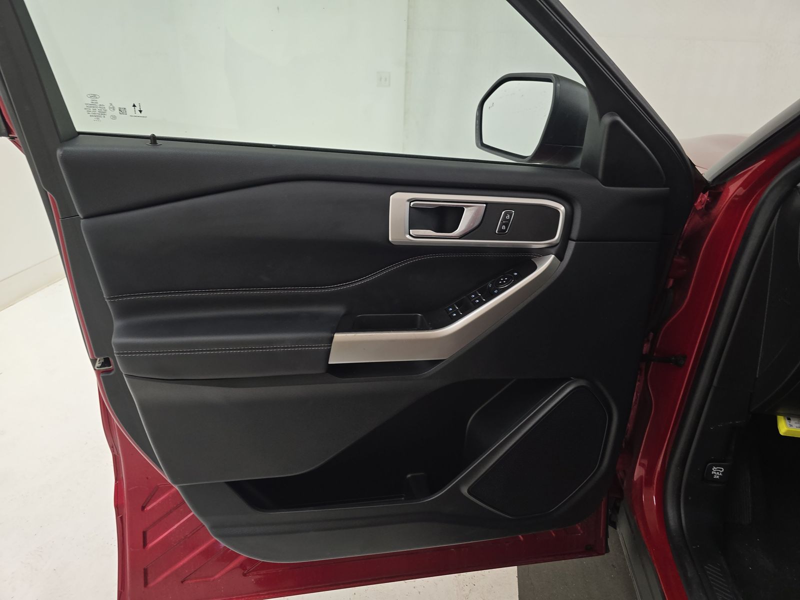 2023 Ford Explorer XLT AWD