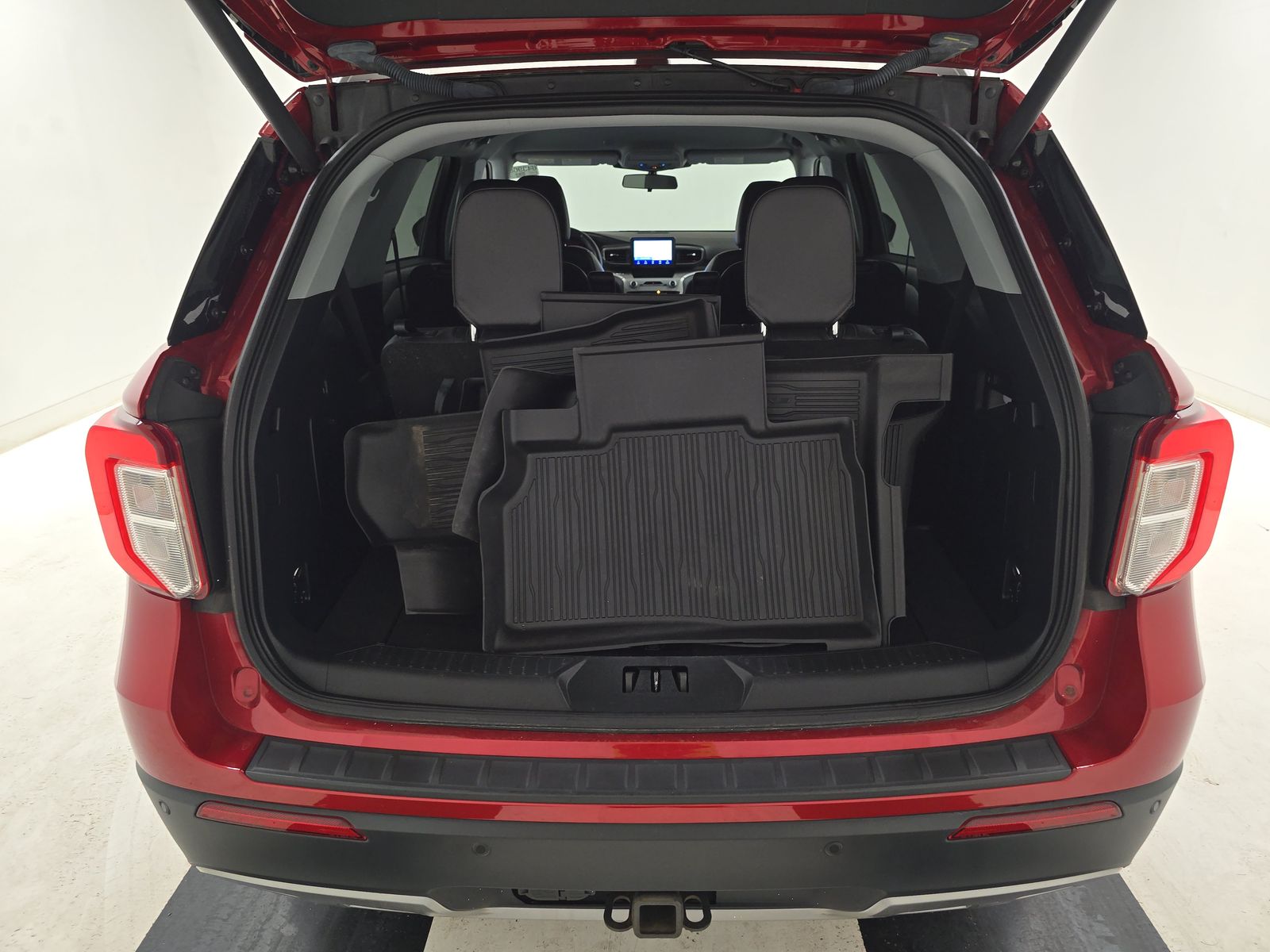 2023 Ford Explorer XLT AWD