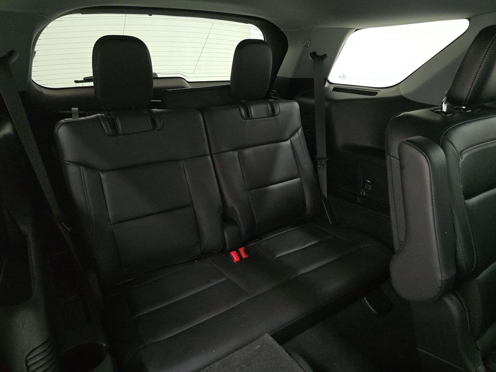 2023 Ford Explorer XLT AWD