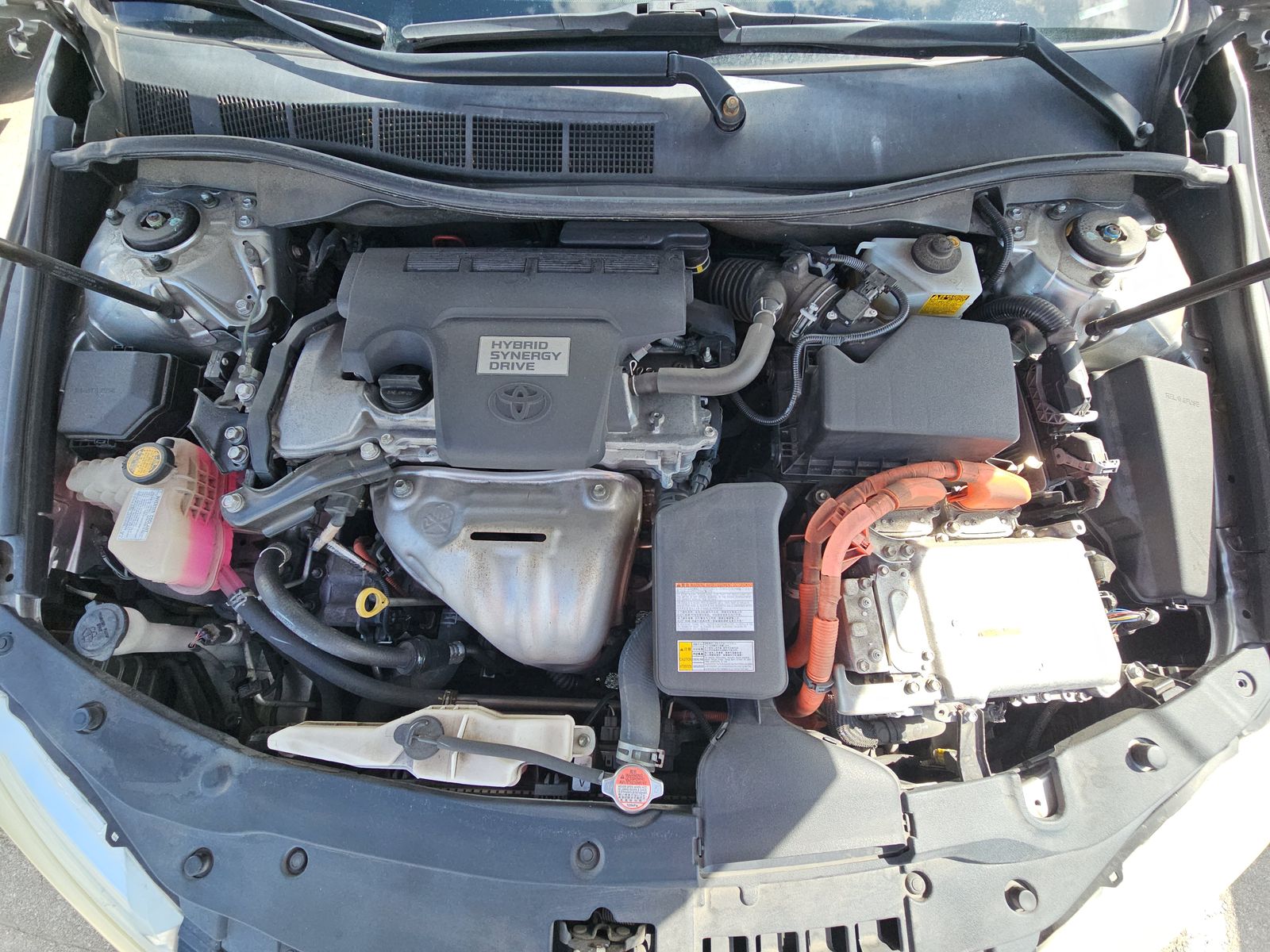 2016 Toyota Camry Hybrid XLE FWD