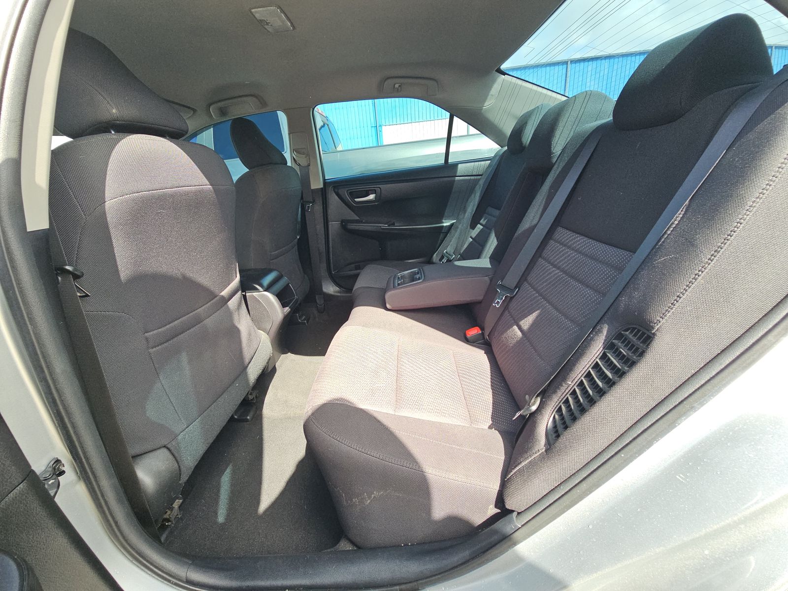 2016 Toyota Camry Hybrid XLE FWD