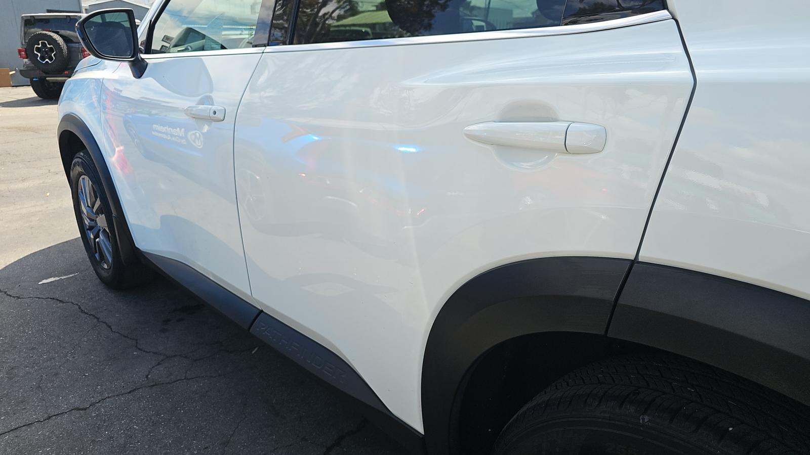 2024 Nissan Pathfinder S FWD