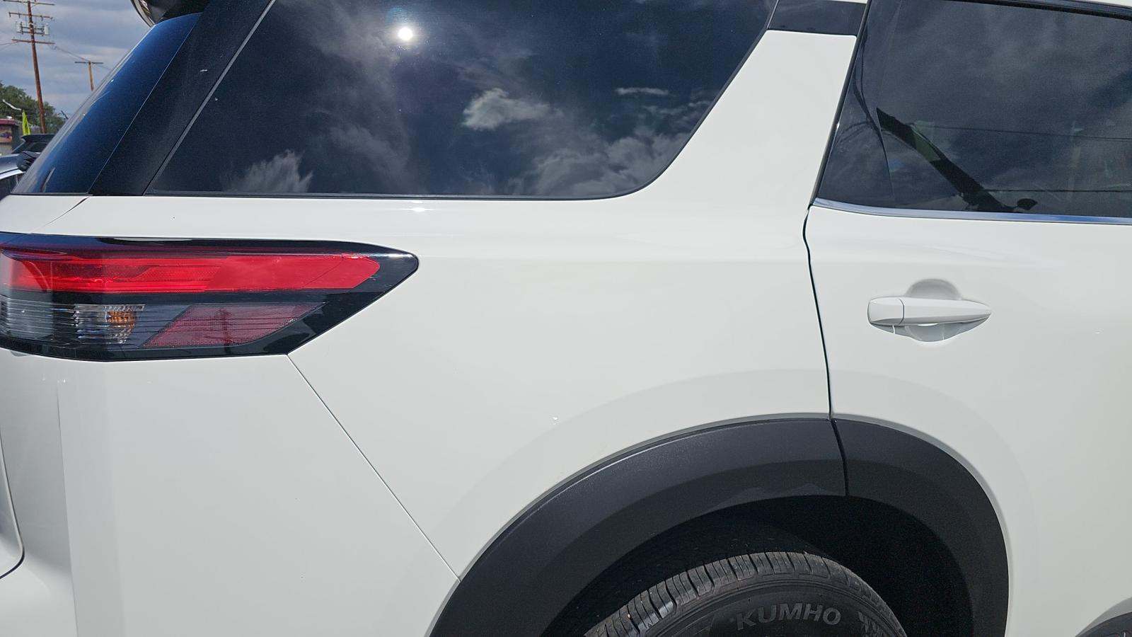 2024 Nissan Pathfinder S FWD