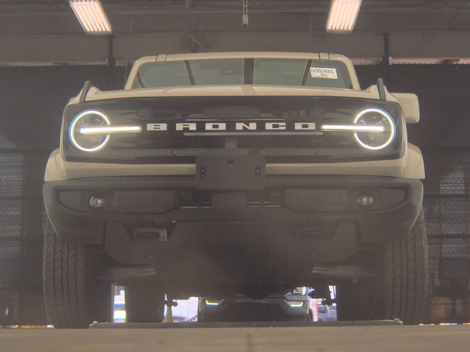 FORD BRONCO - 4