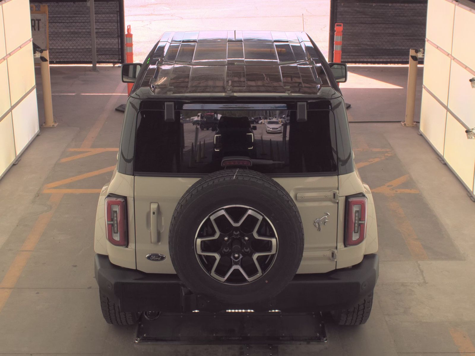 FORD BRONCO - 7
