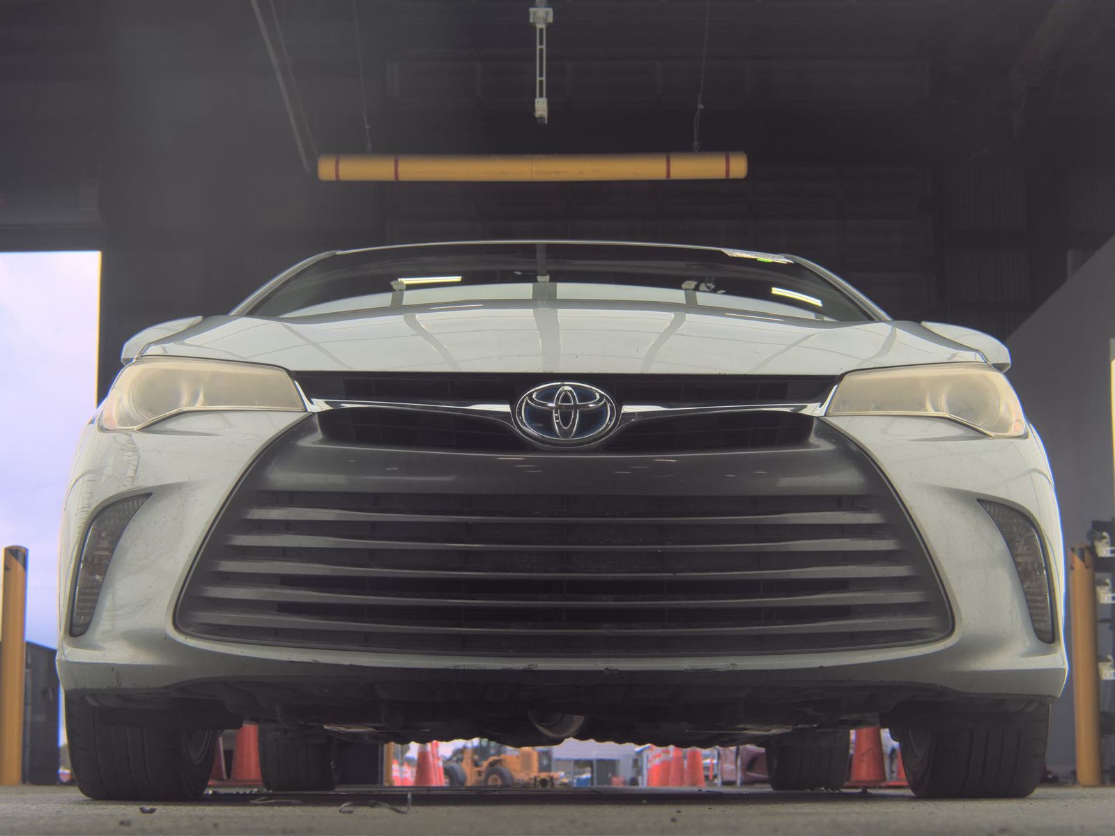 2016 Toyota Camry Hybrid XLE FWD