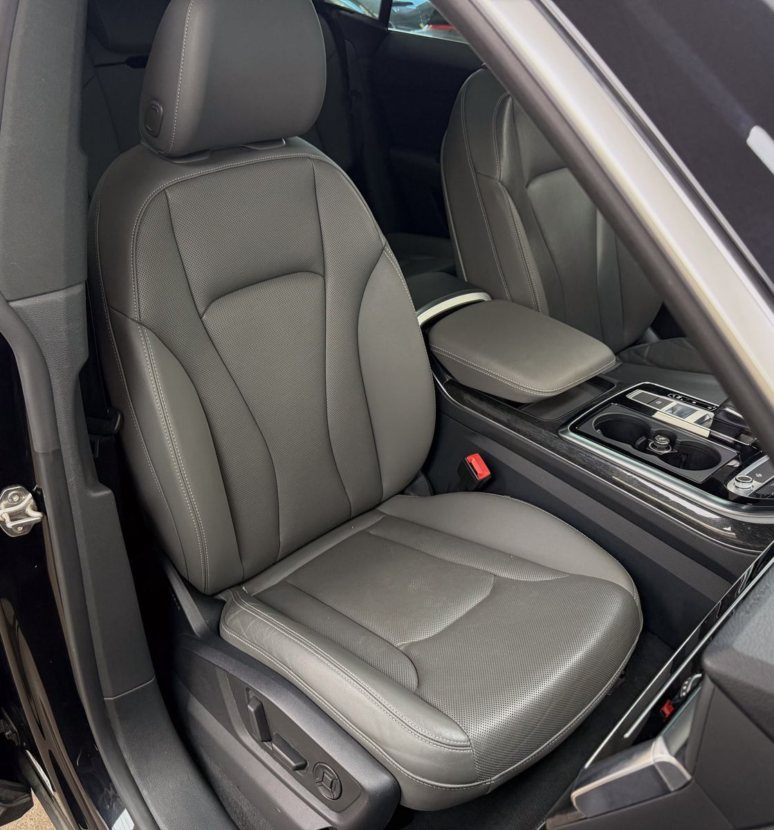 2019 Audi Q8 Premium Plus AWD