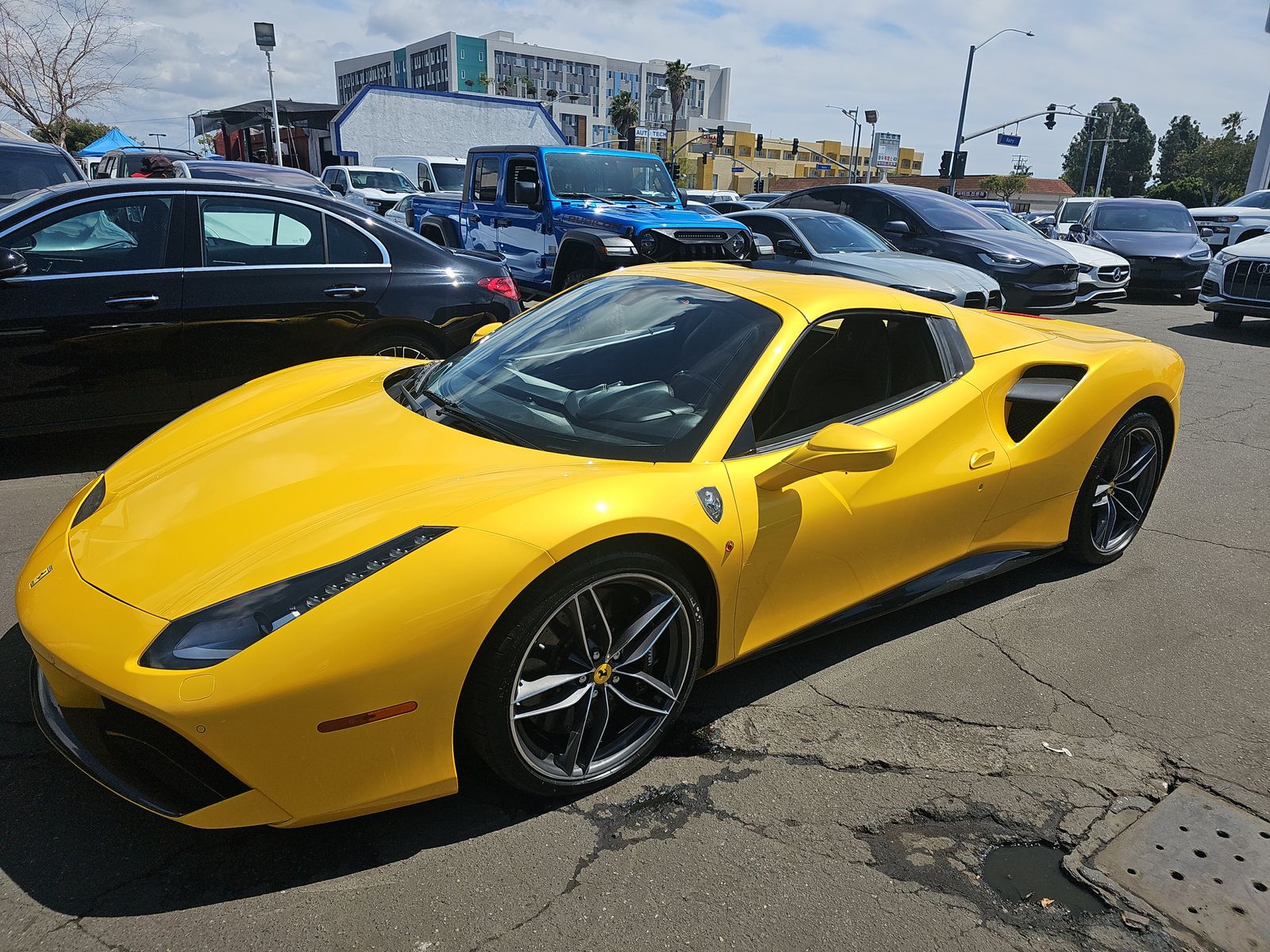 2017 Ferrari 488 Base RWD