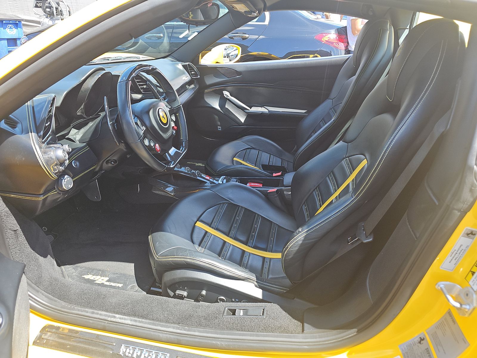 2017 Ferrari 488 Base RWD