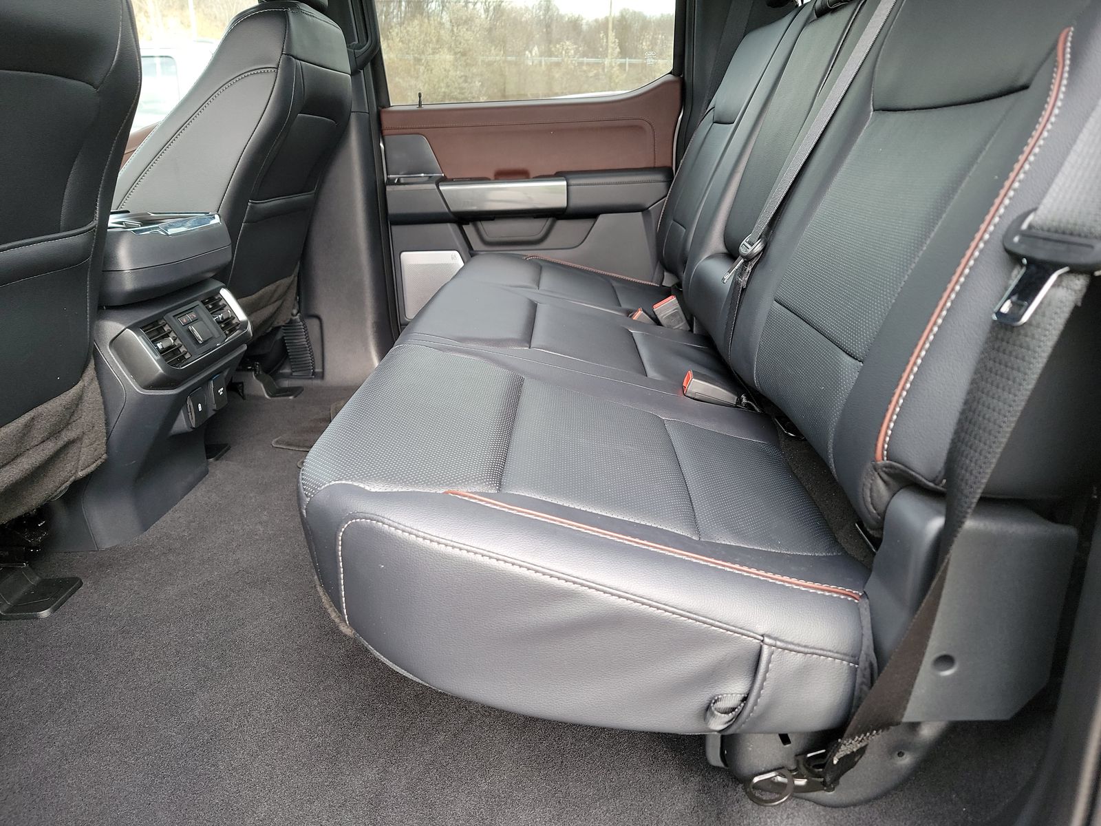 2023 Ford F-150 Hybrid Lariat AWD