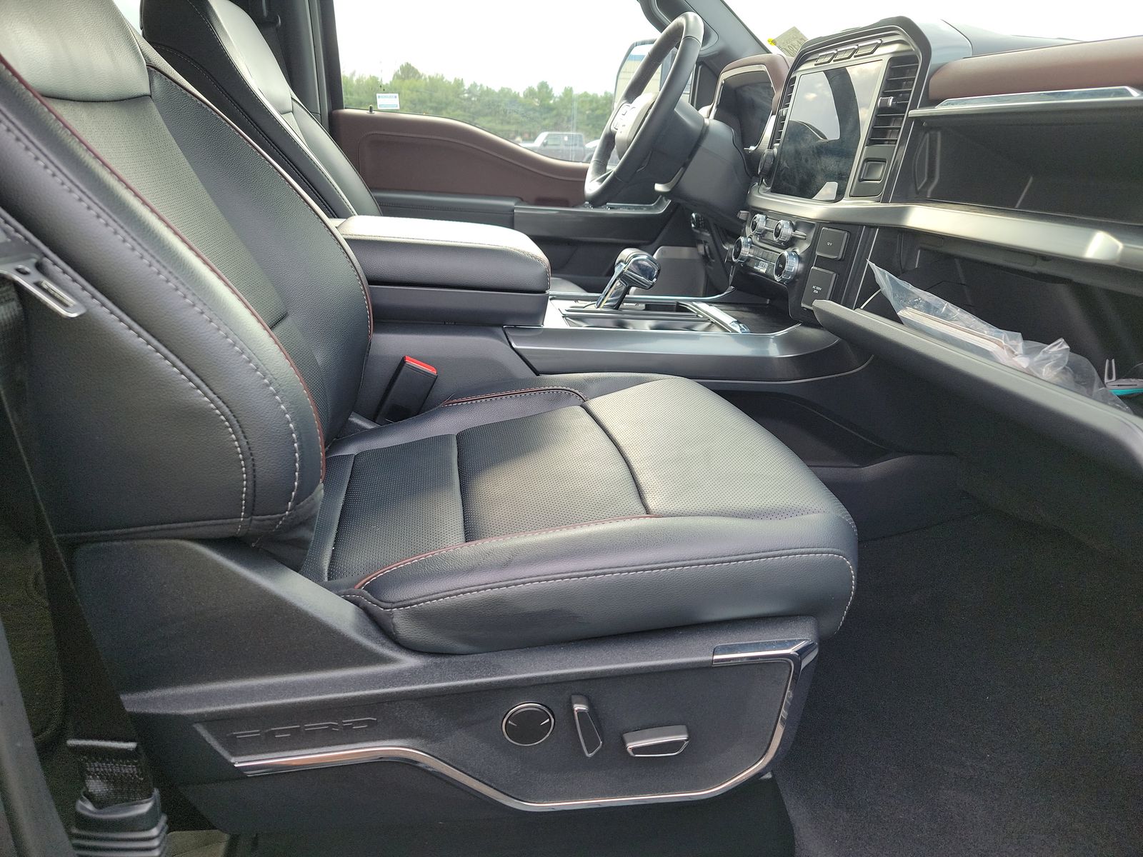 2023 Ford F-150 Hybrid Lariat AWD