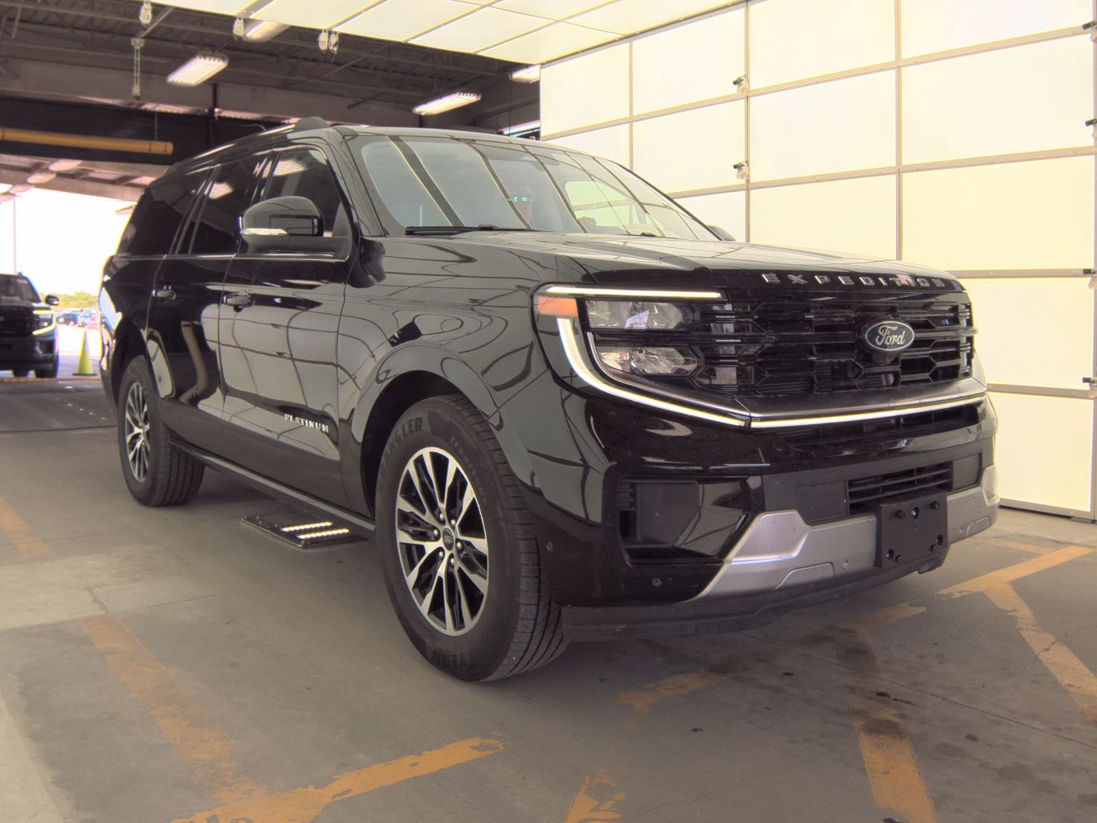 FORD EXPEDITION MAX - 5