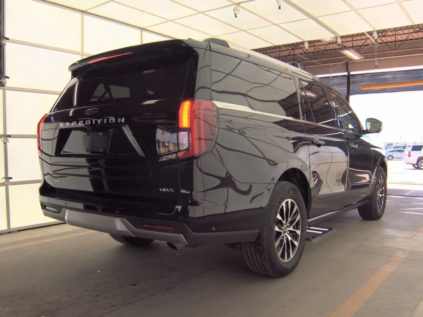FORD EXPEDITION MAX - 6