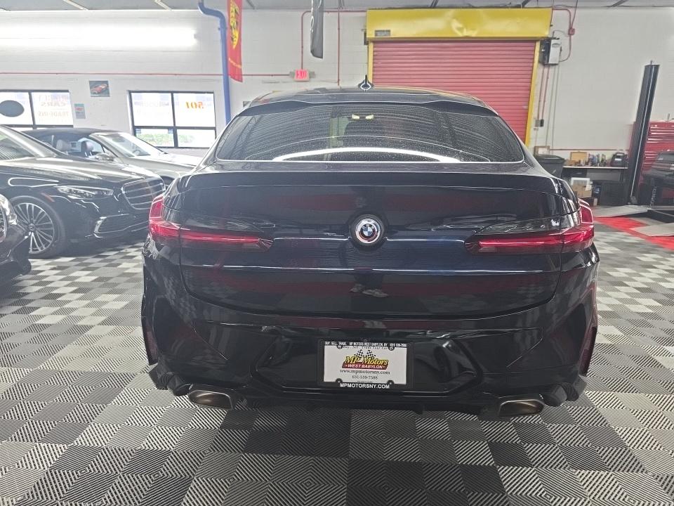 2022 BMW X4 xDrive30i AWD