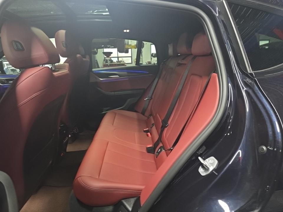 2022 BMW X4 xDrive30i AWD