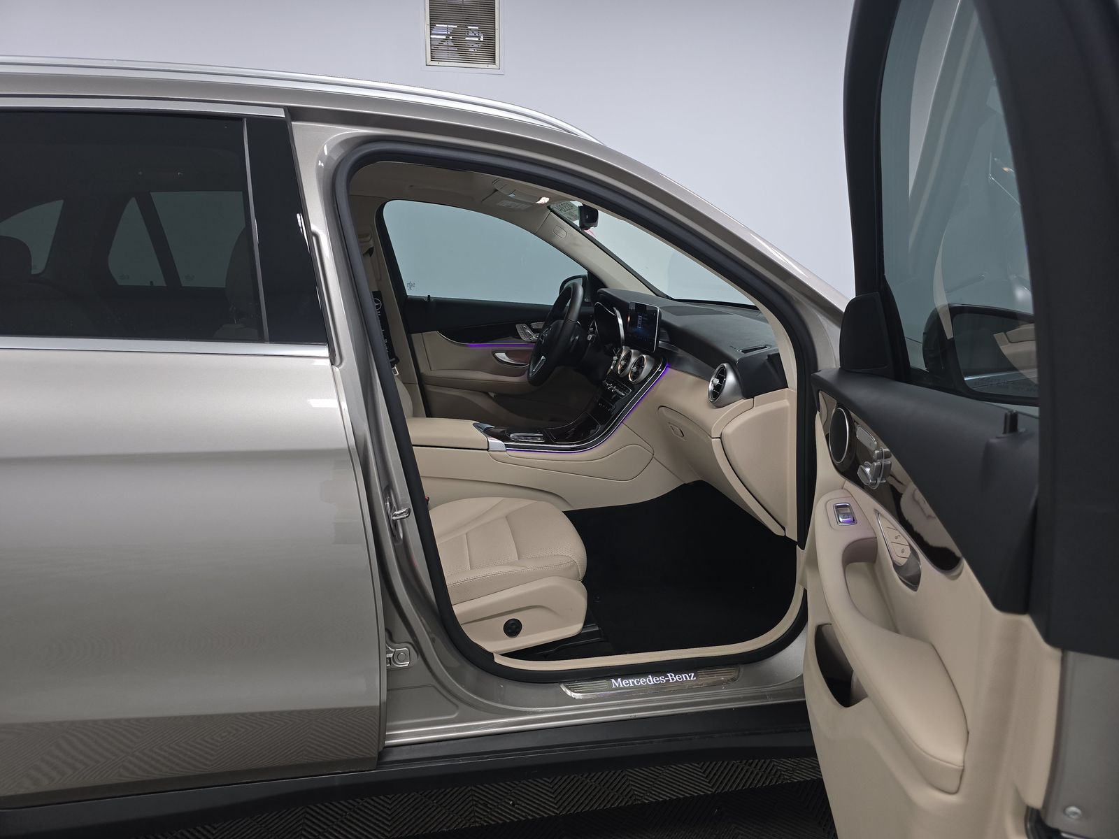 2022 Mercedes-Benz GLC GLC 300 AWD