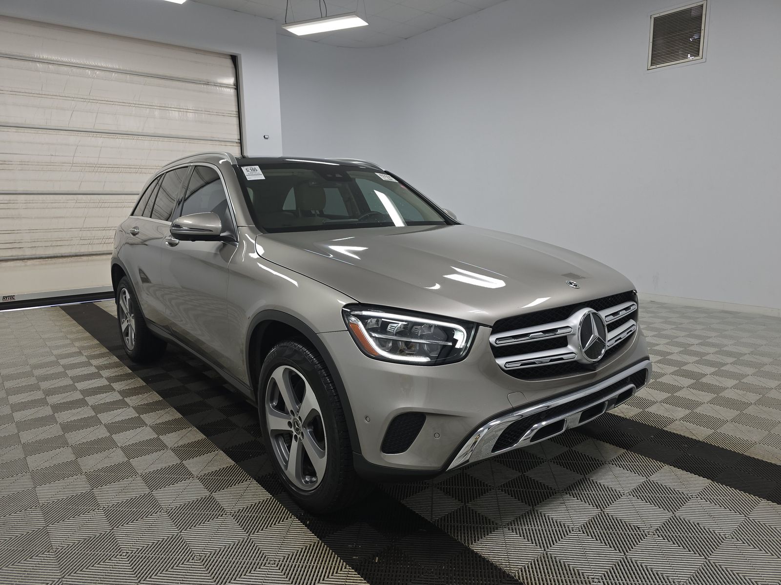 2022 Mercedes-Benz GLC GLC 300 AWD