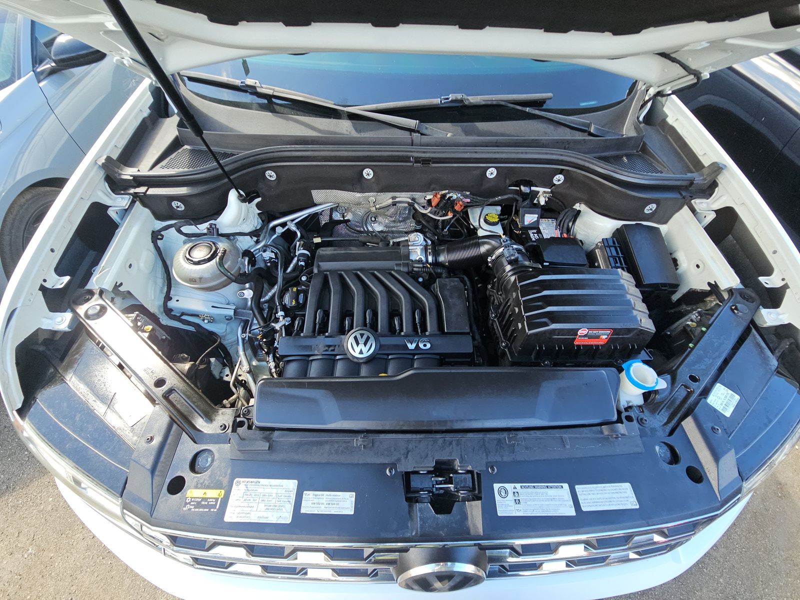 2018 Volkswagen Atlas 3.6L SEL Premium AWD