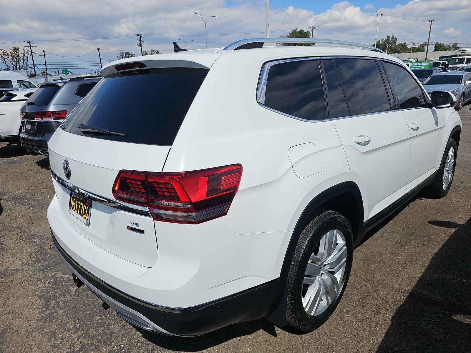 2018 Volkswagen Atlas 3.6L SEL Premium AWD