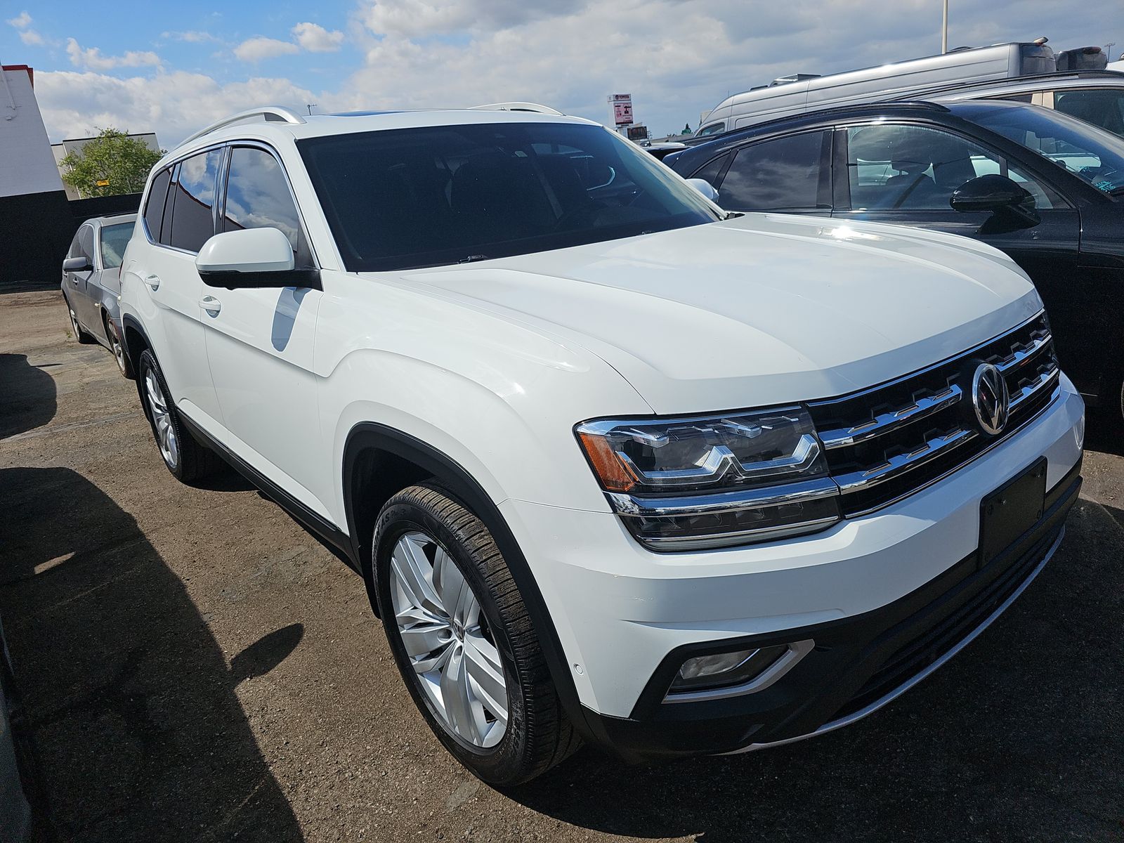 2018 Volkswagen Atlas 3.6L SEL Premium AWD